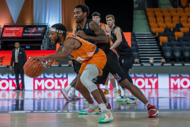 地喜欢皇马 地喜欢皇马